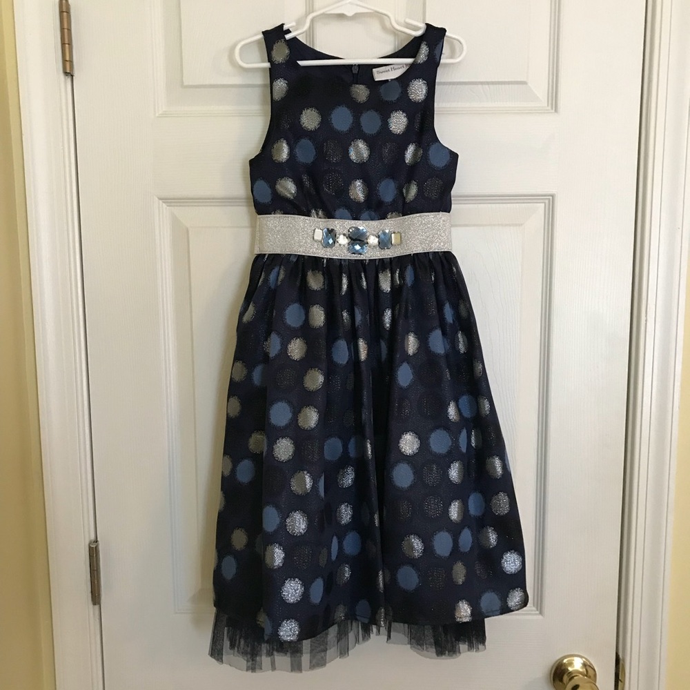 Girls party dress